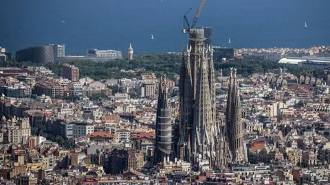 Sagrada Família Takes Title as World's Tallest Church