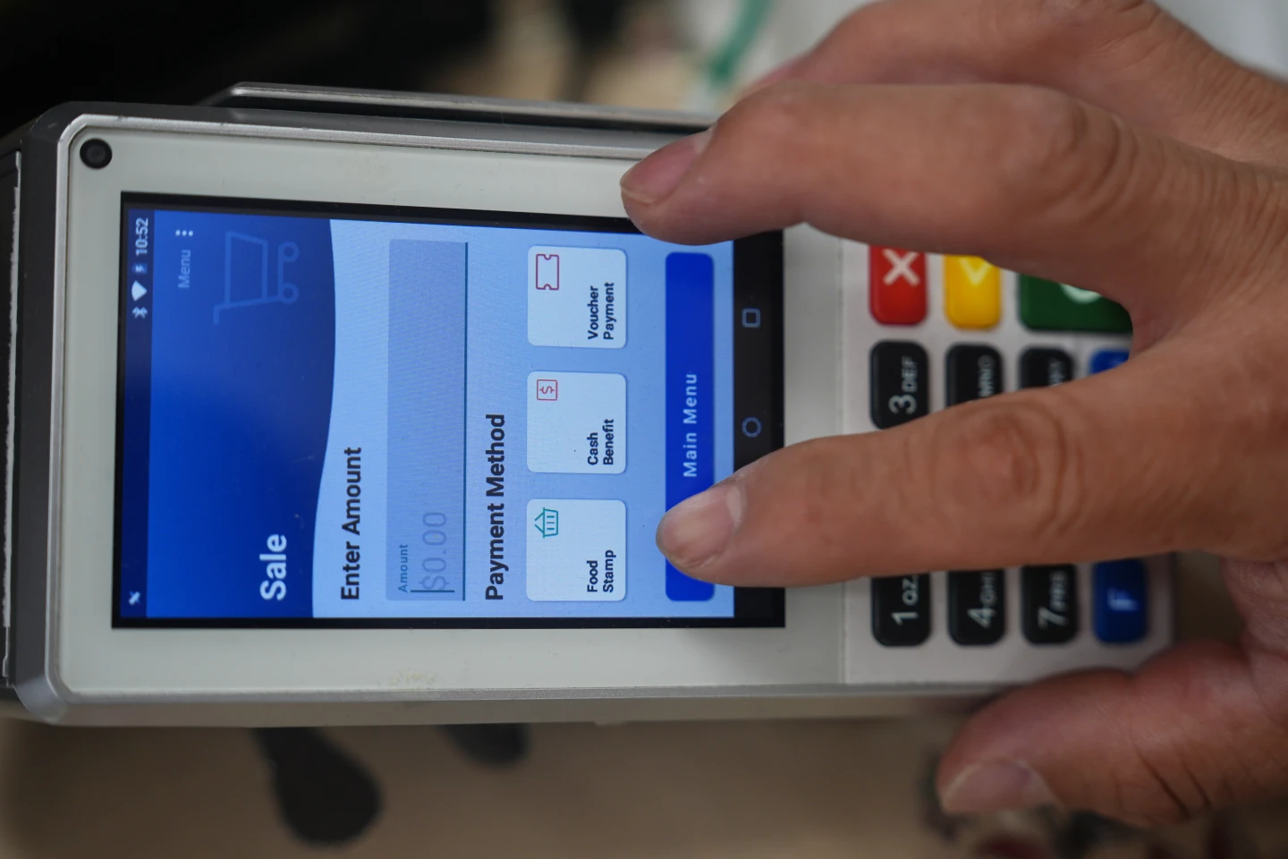 Food Banks Prepare for Surge as Federal Aid Pauses Amid Government Shutdown