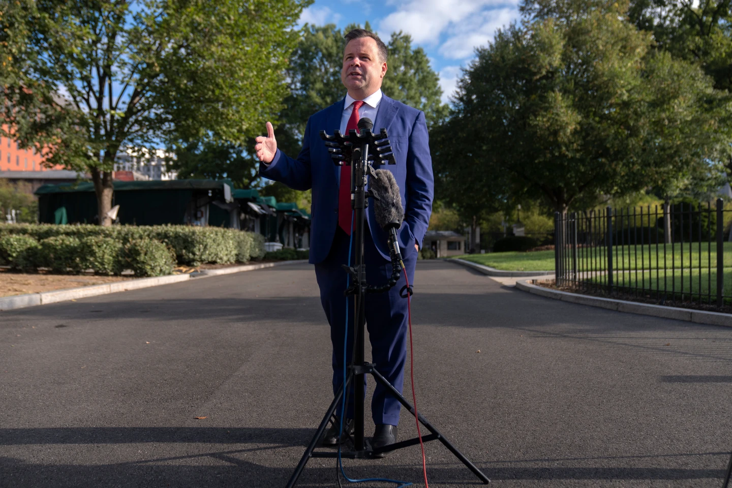 The Rise of Bill Pulte: From Family Feuds to Political Power in Trump’s Administration